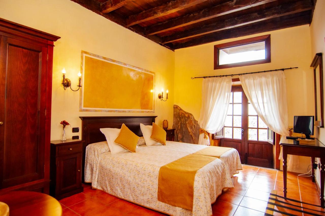 Hotel Rural Jardines De Milano (Adults Only) 로스 레알레호스 외부 사진