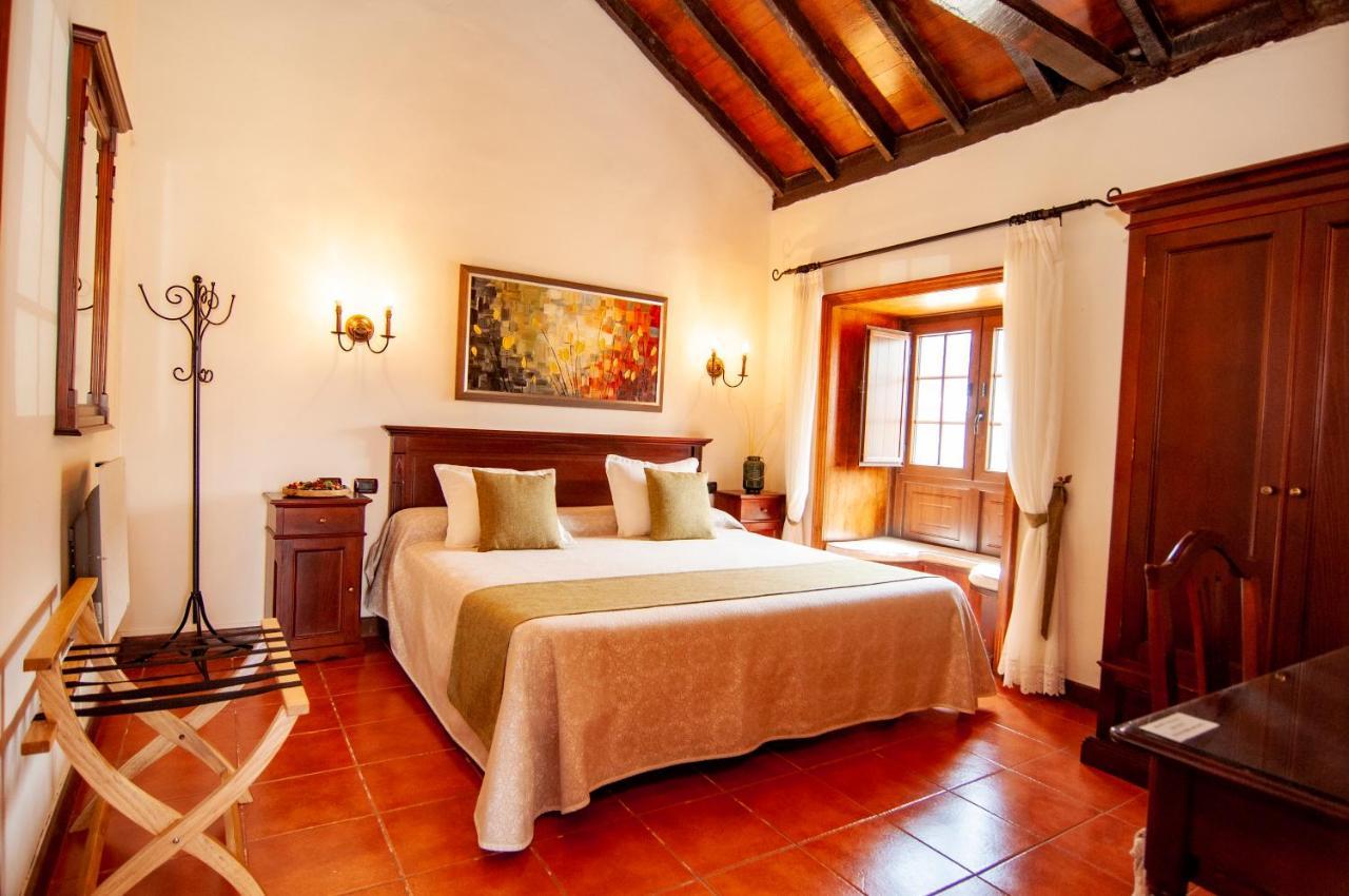 Hotel Rural Jardines De Milano (Adults Only) 로스 레알레호스 외부 사진